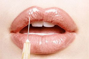 Как сделать губы пухлыми или что может силикон