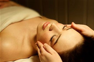 Массаж лица против морщин