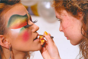 Необычный макияж: что такое фейс-арт