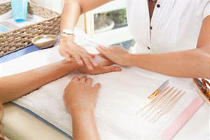 Спа-маникюр: красота с удовольствием